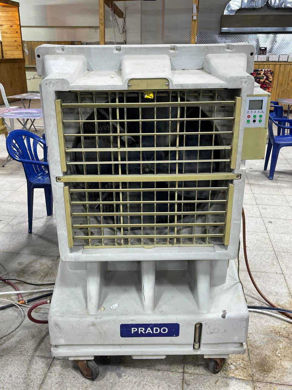 كونفيرة مضلعة عدد2
سعر الوحدة ١٣٠ الف

كونفيرة حجم كبير
سعرها ١١٠ الاف
بغداد سبع ابكار
***********
