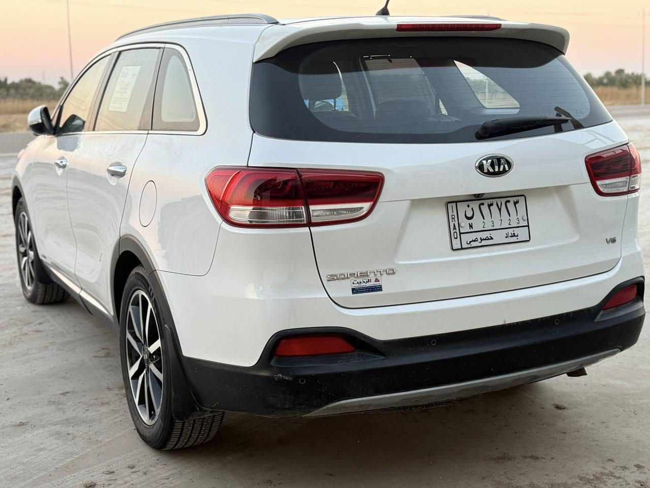 كيا سورنتو 2016خليجي
كفالة عامة سيارة محرك V6 رقم بغداد
كير مكينة حدادية تبريد خير من الله 
فور ويل برد خلفية  زراك لايت جنطة كهرباء 
ماشية 183 km
السعر 215 وبيها مجال 
مكاني بابل -الشوملي  ***********-***********
