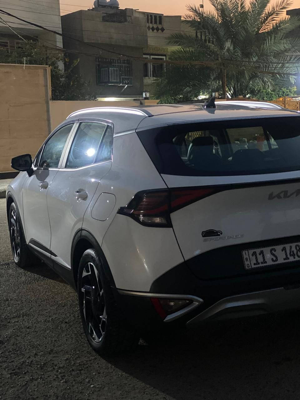 كيا سبورتج ٢٠٢٤ ( مكلف بنشر)
فول موصفات مكفوله من البارد والصبغ ما عدا رصعتين خفيفه باب الصدر 

جنطه كهرباء 

تدفئه تبريد كشنات 

تشغيل عن بعد 

وهواي مزايا 

السعر ٢٢٤$

للاتصال 

***********
