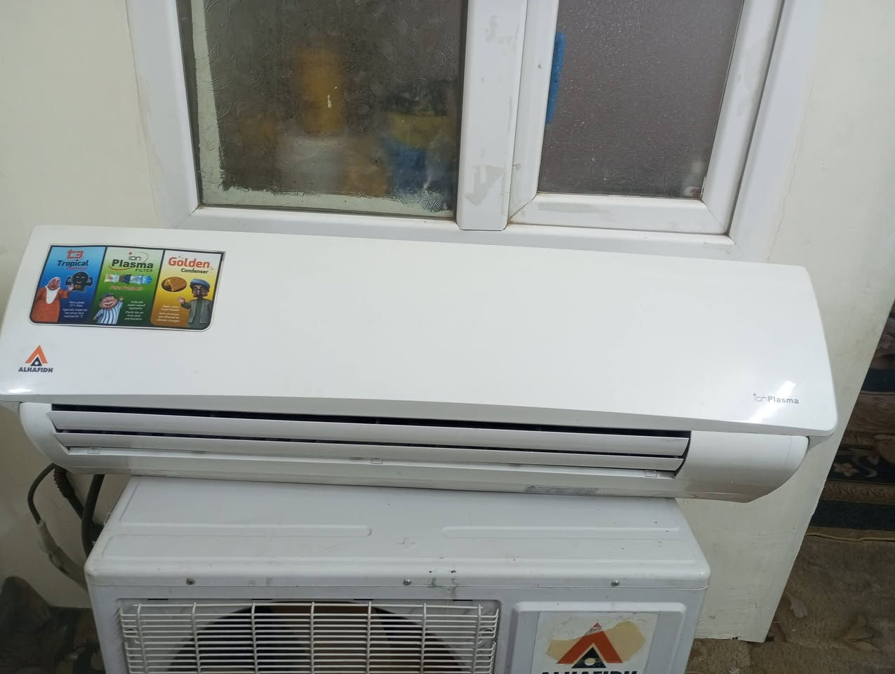 السلام عليكم
سبلت الحافظ 2 طن نضيف كلش دبل راديتر
 كامل مع جميع ملحقاتة 
من قاعدة و وايرات و البواري 
بس بي عطل بالقطعه الخارجية يون ويفصل الجهاز 
ابيع هالموجود اخوان رحمة لوالديك 
 
و سبلت ابو الطن نوع ميديا شغال تدفئة تبريد
مع كامل ملحقاتة 
اثنيهن 250 الف 
كربلاء // الملحق 
***********
