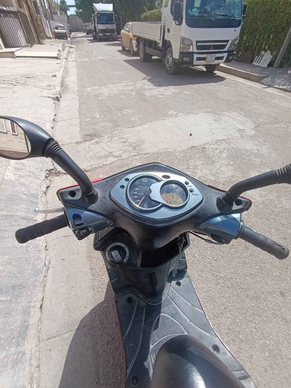 سكنس فحل كوري  للبيع مكينه مفتوحه دراجه نضيفه بمعنه الكلمه وراق كامله مكاني بغداد سعر 650وبيها مجال للطيبين ***********
