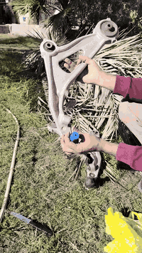 السلام عليكم ورحمة الله عندي طبلات نيسان بافندر١٣ نضيفات للبيع السعر 150  العنوان كربلاء للاستفسار الاتصال ع الرقم ***********
