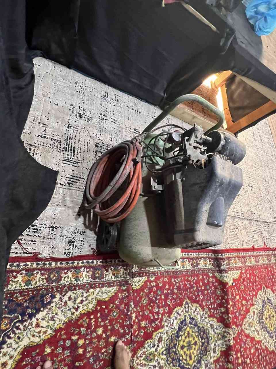 كبريصر مال صبغ البيع  ما مفتوح و لا متعوب مشتغلين بي مره واحده سعر خاص ***********
