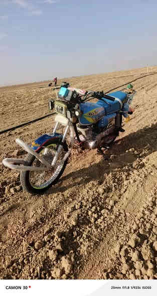 السلام عليكم  للبيع ماطور سولنك موديل 2023 محرك كبس ما مفتوح كهربايات كله شقاله  اوياله مصطره نشاط فول  منفيس موجود  مكاني ملا عبدلله  السعر 575 او هاذه رقمي ***********
