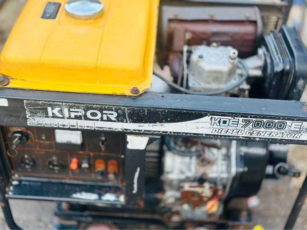 السلام عليكم
للبيع مولد كاما kipor گاز 5kv المولده شغالة تشتغل سلف وحبل نگره سلف نظيف كلش رايدها 350 وبيها مجال بسيط حلة, بابل


**إذا كنت صاحب هذا الإعلان وتريد حذفه لأي سبب، رجاءا أرسل رسالة إلى الدعم الفني**