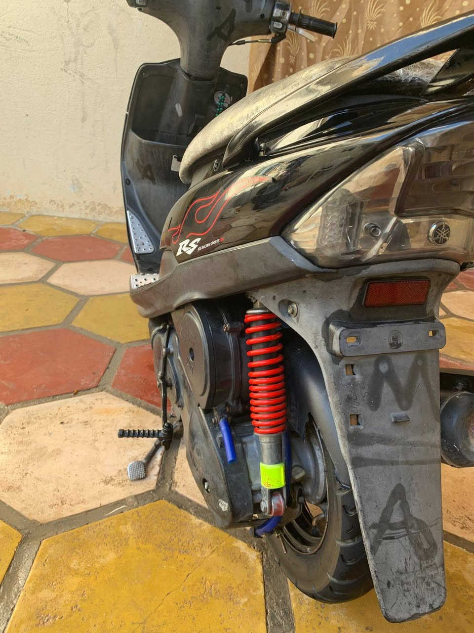 دراجه ماكس عدلة بلاد مافتوحه  دراجه شلعه معدل سعر 700 بيه مجال الطيبين


**إذا كنت صاحب هذا الإعلان وتريد حذفه لأي سبب، رجاءا أرسل رسالة إلى الدعم الفني**