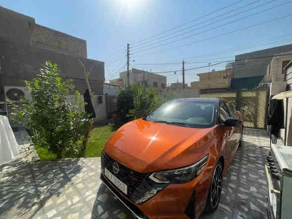 سلام عليكم سنترا SRفول الفول ماشيه 6000 دخول حادث جاملغ وبنيد مبدل وربع لغد دركه وجديدبرده طاكه رقم بغداد بأسمي تحويل ***********مكانه بغداد ابو دشير  موديل 24
