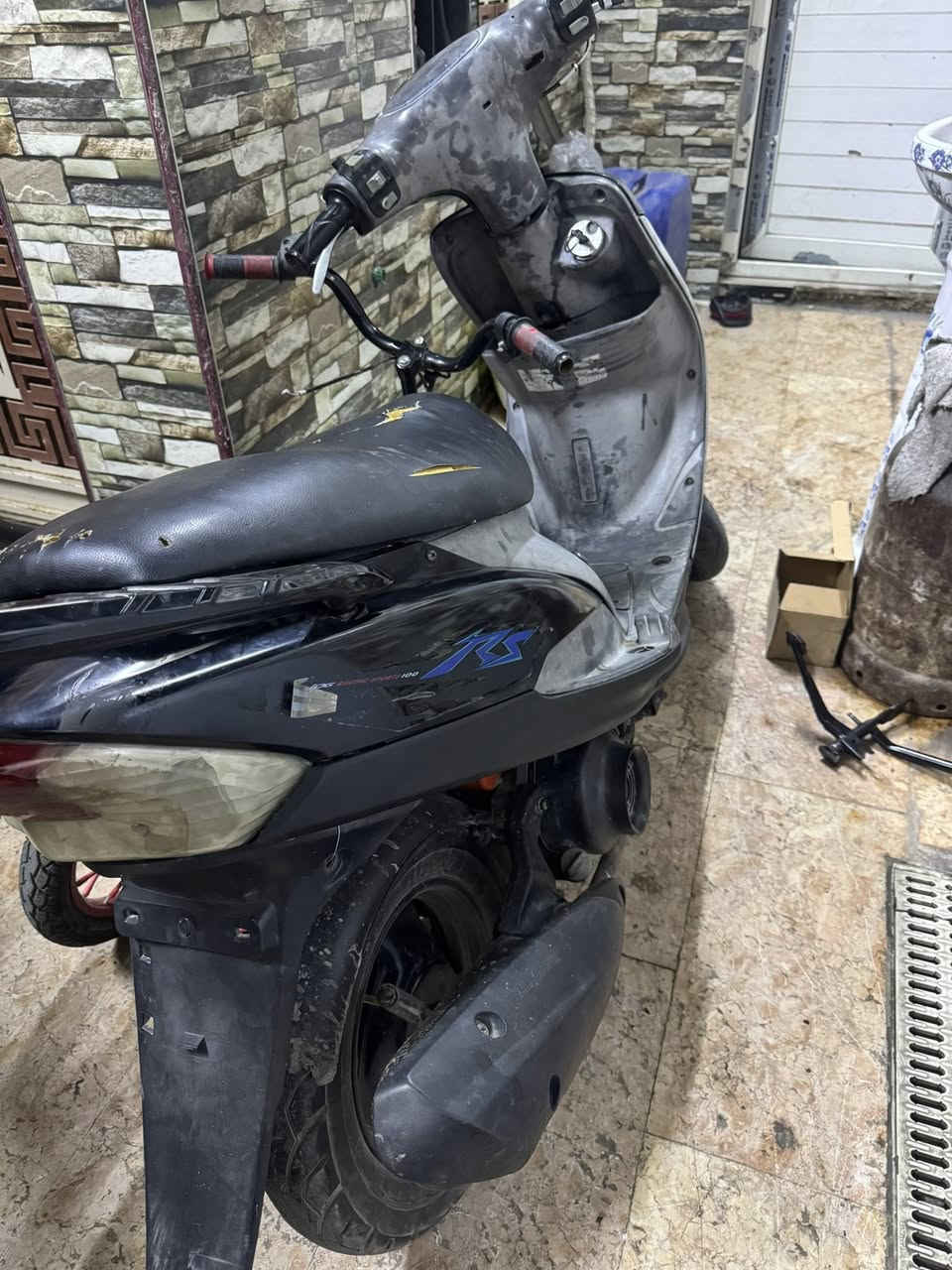 للبيع شغاله مجفته مره وحده جديد نقص طوفه بانزين ستاند بس لحيم وشد وقمجي سرعه فقط مكاني بغداد بلديات شراي يتصل ***********سعر 375بيه مجال حك الجيه وتشعل عيوني
