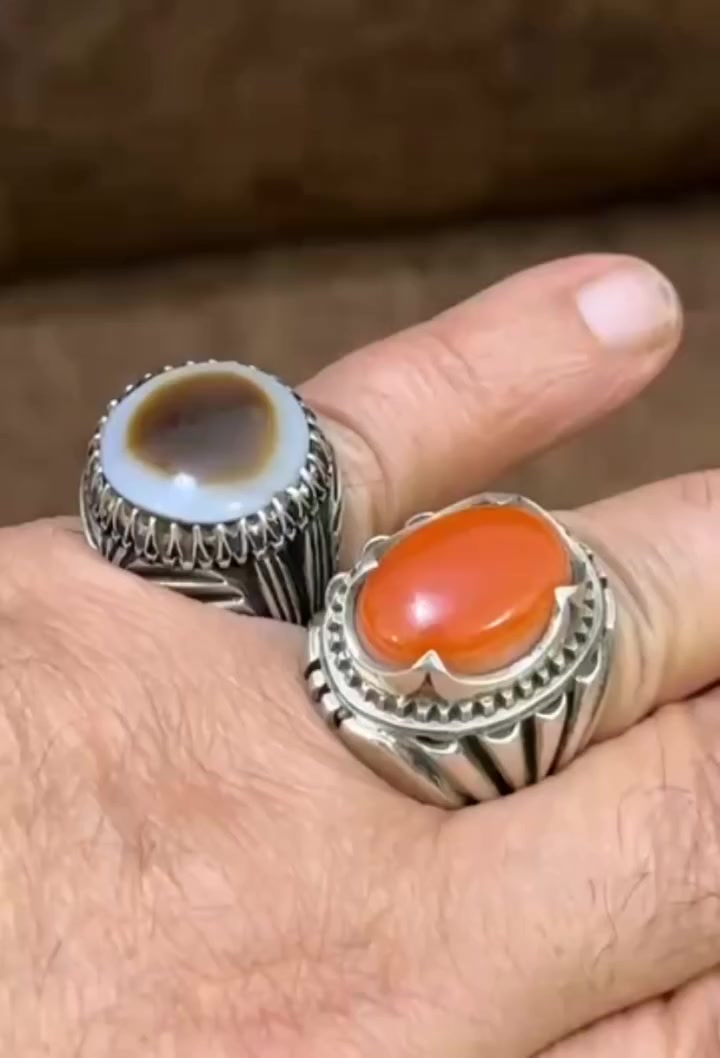 متع عيونك قبل الفطور بالجزع اليماني الحقيقي


**إذا كنت صاحب هذا الإعلان وتريد حذفه لأي سبب، رجاءا أرسل رسالة إلى الدعم الفني**