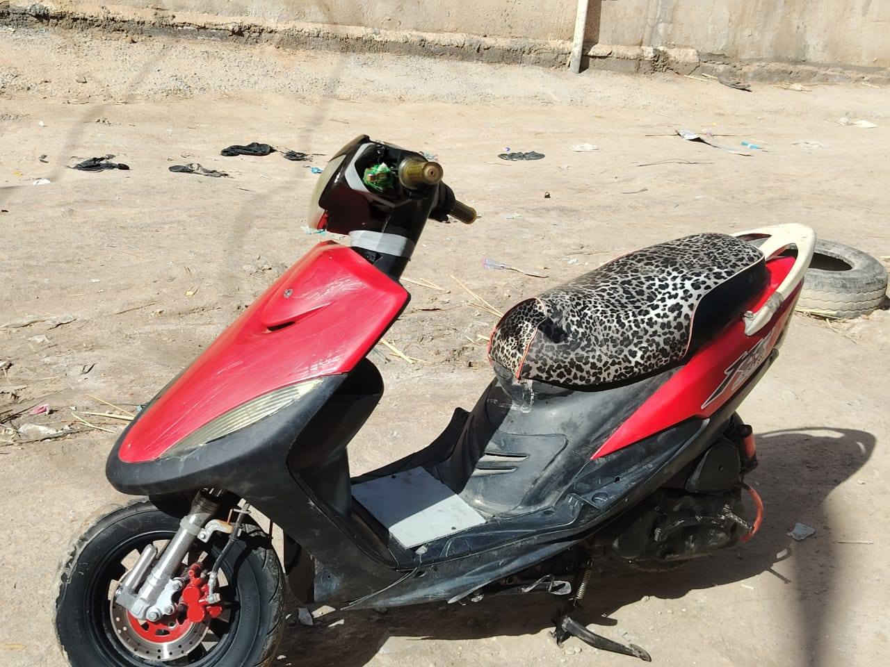 يا الله السلام عليكم شباب دراجه ماكس عدله للبيع دراجه خير من الله كربلاء الحولي ابو مهدي المهندس وهاذه *********** السعر 400 وبيه مجال اتصل ودلل

