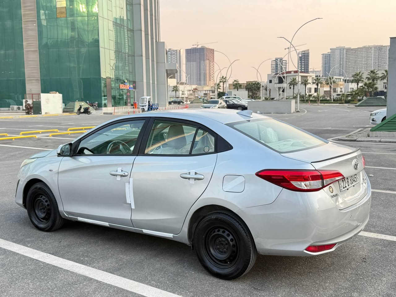 تويتا يارس ٢٠١٨ خليجى ناو زةرد هزة فحص نوى 
٤ جام كاربا شاشة حساس ***********_***********
شوبن هةولير سعرى ١٠٦ أربيل, العراق
