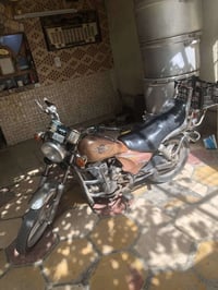ماطور ابتر للبيع او مراوس يرادله ترتيب وبي خيط تبخير سعر ٢٥٠ وبي مجال ...