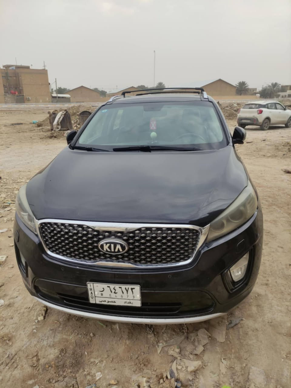 للبيع او للمراوس بسياره اقل كيا سورنتو امريكي رقم بغداد بسمي فول واحد على واحد Sx16بانوراما 6سلندر 7 راكب 3 قطع تبريد سايد برك بصمه جنطه كهرباء كشنات كهرباء كشنات جلد حادث جاملغ وبنيد  بدون دواخل وبالعراق مقدار شبر بالباب الخلفي اخر دحجه بدون تبديل السيارة ليبل واحد السعر 173للاستفسار اتصل على ***********
