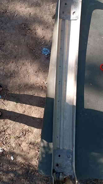 بلاستك الي يصير ورها لدعاميه مال بي ام 525 قيم واخذ ***********
