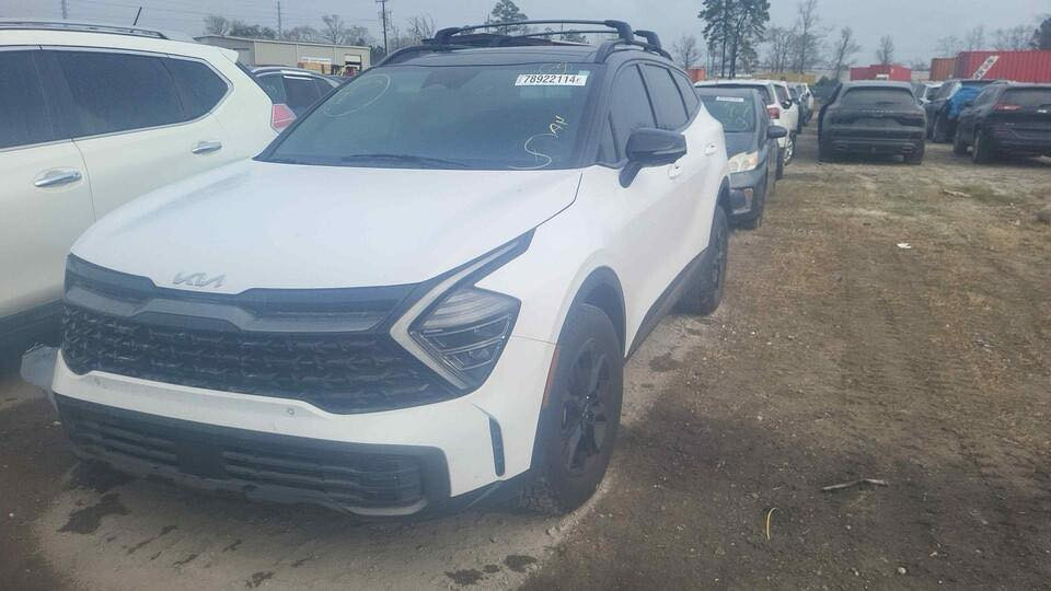 للبيع فقط بدون مراوس
2023 Kia Sportage X pro prestige 

كيا سبورتج اكس برو اعلى فئه 

موديل 2023  رقم بغداد بسمي تحويل ثاني يوم

(4)سلندر محرك 2500

فول موصفات
اربع كامرات 360 درجة 
بانوراما 
مقاعد خزن ميموري
عداد المسافة اقل من 21 الف ميل
بصمه 
تشغيل عن بعد
شاشه كبيره لمس متصله
رادارات من اربع جهات
خرائط
كشنات تدفئه وتبريد
كشنات جلد
دفع رباعي فور ويل 4*4
نزول منحدرات
كشنات كهرباء
تبريد قطعتين
.اوتوهولد.
ويل اسود تايرات جبليه بلاديه 
بلوتوث USB ابل كار بلاي والاندروير.
حاجب ليد
.نقطه عمياء
.اشاراة بالمراياة الجانبيه 
.فول تحكم ستيرن
كير اوتو + عادي
اوتو بريك.
زينون +.Led
كشافات ضباب 
شحن اللاسلكي
.داخل اسود جلد
.نضام قياده اربعه
مثبت سرعه
.تحديد مسار
سماعان هارمن
.لايت بلادي Led + زينون دبل زينون اصلى .
اوتو هولد 
اطفاء ذاتي 
صور الحادث موضحة داخل المنشور  
ايرباك ستيرن فقط 
ملاحظات مهمة السياره بأسمي وتصليحها درجة اولى ايرباك مرجع سستم منظومه حتى الاحزمه مبدله بلاديه مو مصلحة اللايت الامامي بلادي تفصيخ مو تجاري الويل مبدل بلادي مو مصلح والتاير مبدل بلادي السياره تفحصها وتتاكد من كلامي قبل لا تتفق على السعر 

السعر 231  وبيها  مجال بسيط
الشراي يتصل ويجي يشوف السياره ورحمة لوالديه الي ماتعجبه السياره خلي يتركهه ولا يعلق تعليق سلبي وتحياتي للجميع 

***********
***********
