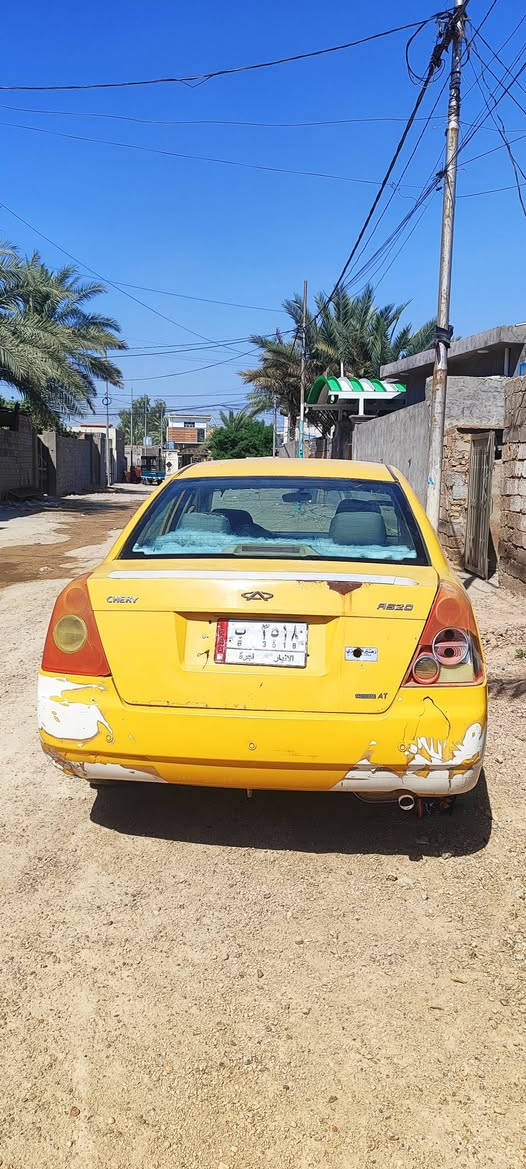 السلام عليكم ورحمة الله 
عندي سيارة شيري للببع 
بيها عطلات بسيطة الي ياخذها ويرتبها تفيده
بسبب الدراسة وعدم التفرغ تركتها 

سنوية ساقطة وتحويل سيارة مال قاصرين سنتين تحويل 
سعرها 16 ورقة مطلوبة هيئة 800 الف ينكطع من سعرها 

رقمي وبي واتساب ***********
