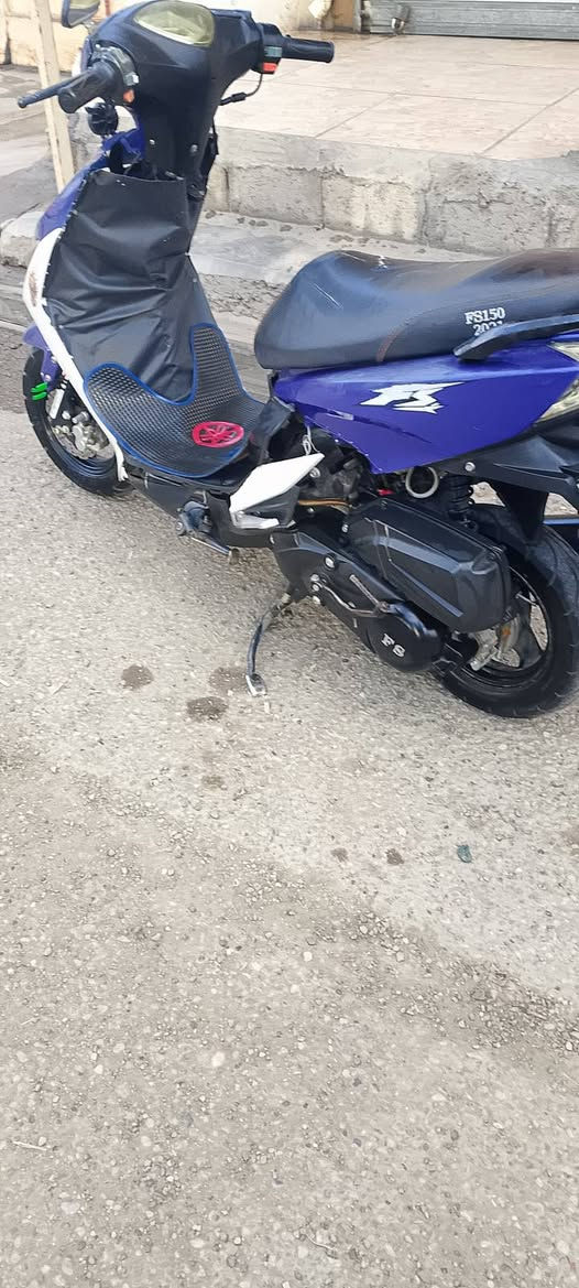 سلام علیكم ماطور fs  مودیل 2021  كلش نضیفه نكره سلف و هندر محرك بیها شویه بخار مابیها نقص سعرها 350 و بیها مجال مكاني كركوك روناكي ***********
