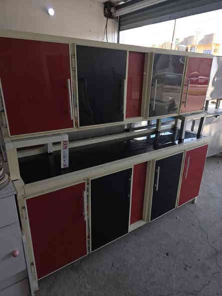 كاونتر مترين بدون سنكي مستخدم السعر ب185العنوان كربلاء حي العامل نهاية 🔚 السوق الاخير قرب جامع اهل البيت معرض بركات ال محمد عليهم السلام والتحيه هاتف 📞 ***********
