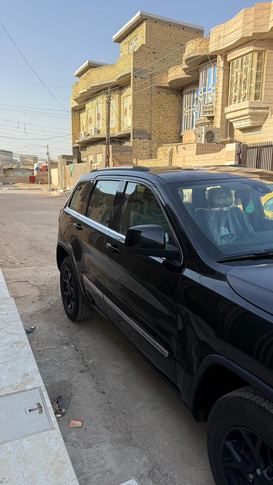جيب لاريدو مديل 14 ادوات كصه قماره فقط سياره جديده وجاهزه متومه ارقام وسنويه السعر 80 وبيهه مجال مكاني ميسان الاستفسار ***********
