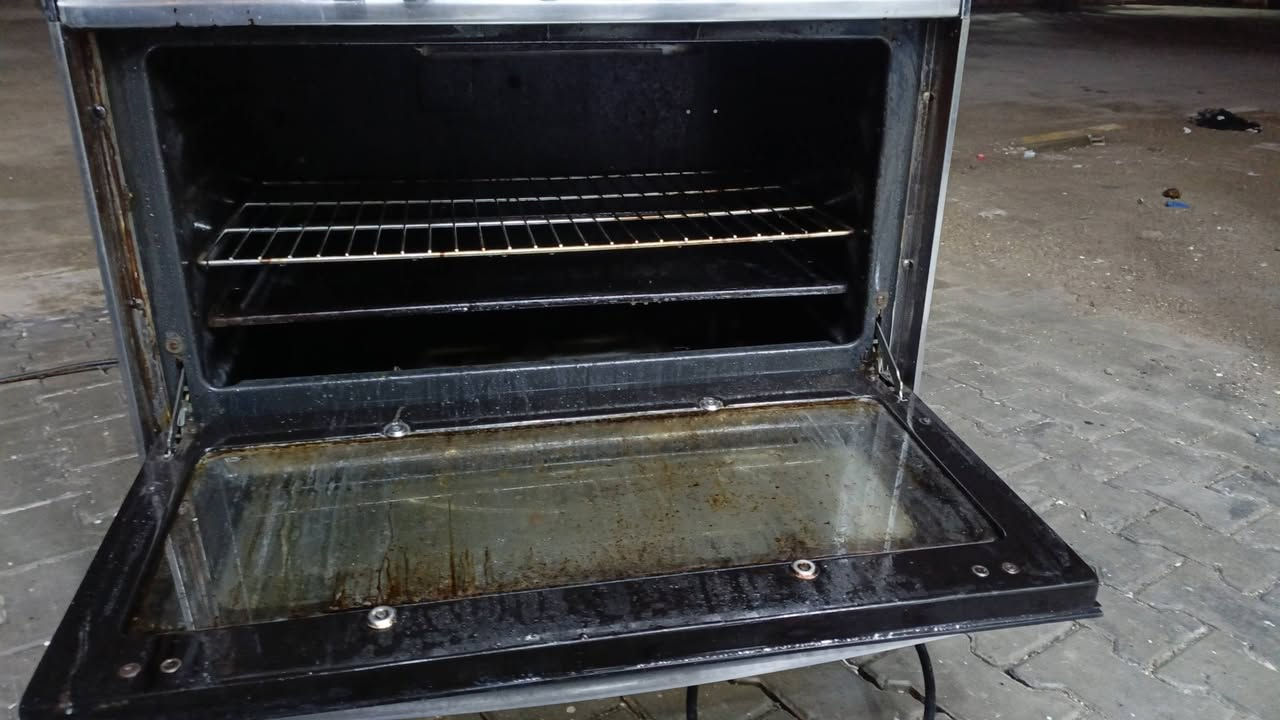 طباخ للبيع نضيف كركوك خي العسكري
***********
