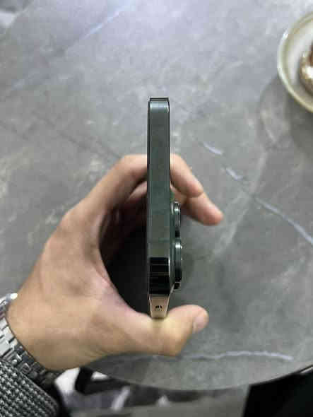 السلام عليكم 

تلفون للبيع 13 PRO MAX

نظافه 100/100 برغي ممفتوح بيه عل الفحص 
بطاريه 85  بلادي

السعر 700 بيه مجال حق الجيه مكاني نجف

تواصل *********** وتساب فقط
