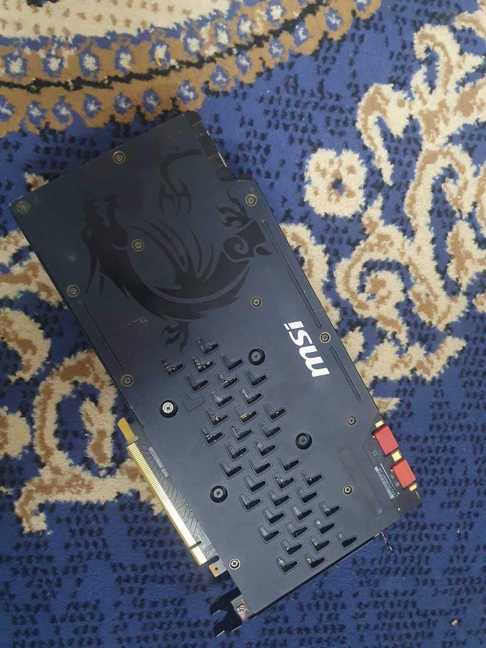 1-msi claw معالج ultra 5 135h رامات ١٦ الهارد ٥١٢ الجهاز نظيف بدون كارتونه وشاحنه يعني بس الجهاز سعره قفل ٤٠٠
2-كارت gtx 1080ti msi x الكارت نظيف قفله ٢٢٥ 
الشراي خابر ***********
المكان مدينه الصدر
