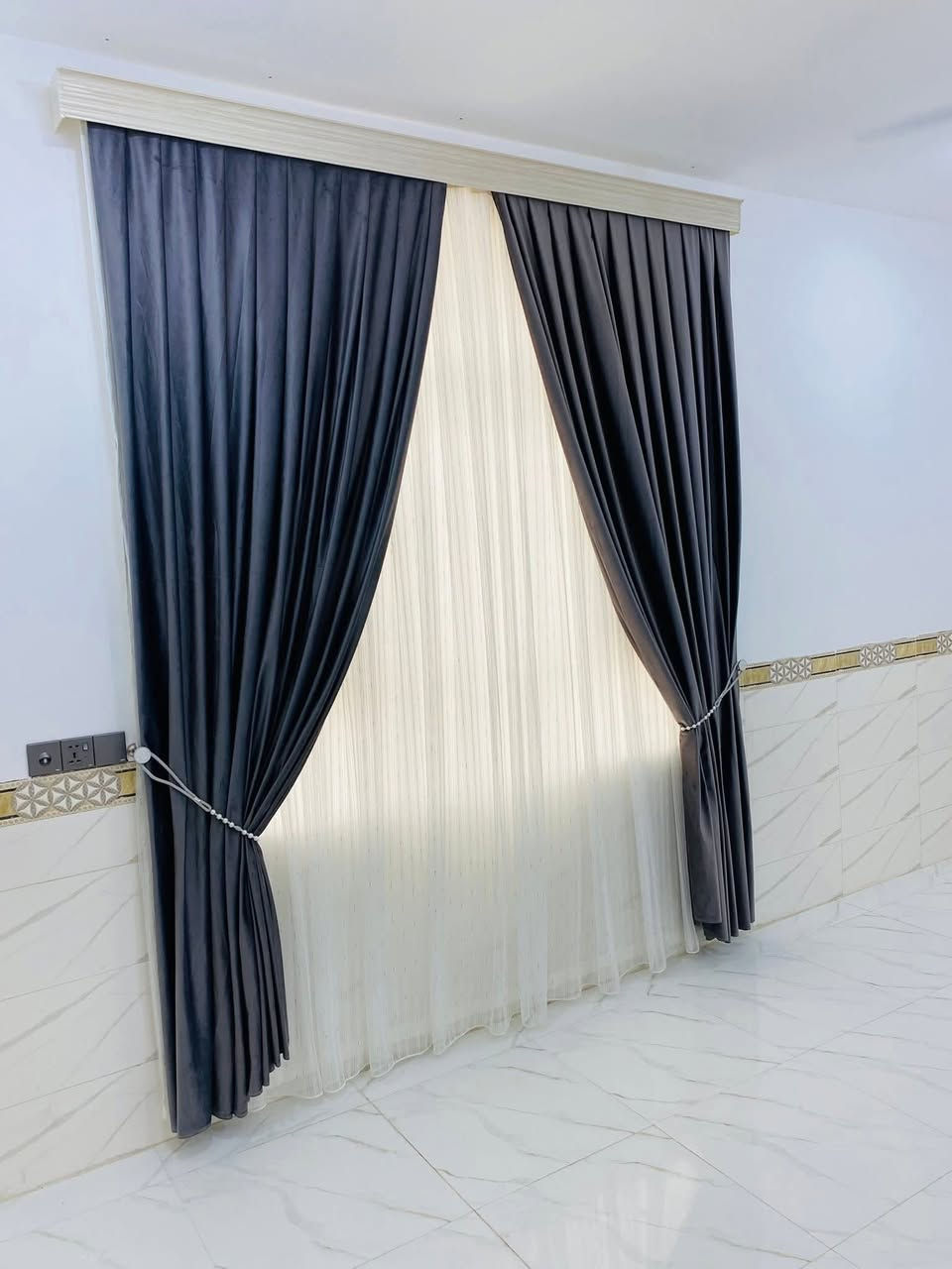 عندك شباك عالي 
حل عدنا 
عندك شباك دور 
حل عدنا 
الاسعار حسب القياسات ولموديل 
عنوان. محل العطيشي مقابيل محل ابو. ذهب 
قرب المكتبه التربويه


**إذا كنت صاحب هذا الإعلان وتريد حذفه لأي سبب، رجاءا أرسل رسالة إلى الدعم الفني**