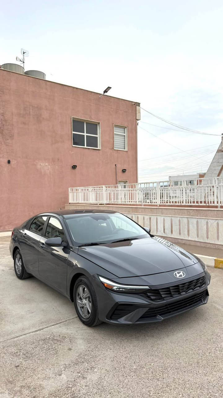 السلام عليكم 
النترا موديل : 2024  سمنتي 
السعر  : 132ومجال قليل 🔥
عداد المسافة : 20 الف
حجم المحرك : 2.0L ( 4,سلندر ) دوش 🔴
سياره كامله و جاهزه عل وضع بلادى دينار مصرف ما بيها 
ملاحظة السيارة : فقط بوند وجملغ  صبغ بدون دواخل 

 مـواصـفـات‏
بصمه 
شاشة واحد 🖥️
اوتو هولد :    Auto Hold
اوتو ستارات : Auto Stard 
اوتو ستارات : Auto Stop‎
رادار امامي (تحديد مسار)
‏‎رادار جانبي (نقاط عمياء)
‏‎رادار خلفي (التحذير من الاصطدام)
‏‎حساسات امامي
‏‎حساسات خلفي 
نظام : Eco
نظام : Normal
نظام : Sport
تحكيم ستيرين
لايتات ليد وعدسة زينون 
بكلايتات LED
ويل كروم
وبعد هواية مواصفات…
‏‎تفاصيل اكثر الاتصال علی ارقام التاليه ‏

اتصل و تدلل 
واتساب ‏‎‏‎‏‎ [***********]
☎️[***********]

عنوان📍عقره اكر, نينوى
