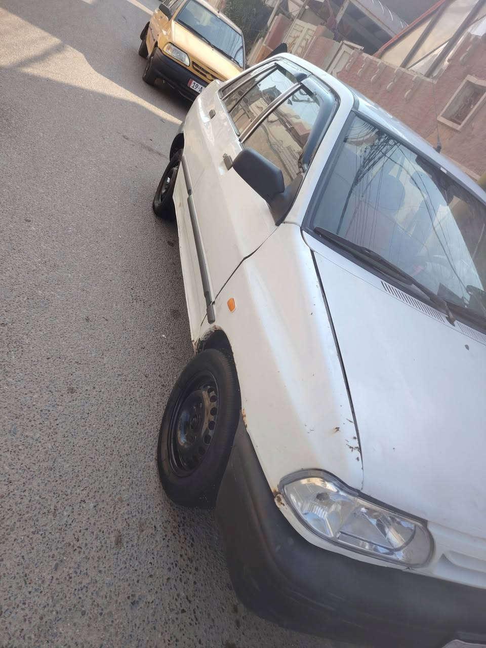 السلام عليكم سايبه لبيع موديل 14 سياره نضيفه كلش كير ومكينه وشواصي خير من الله  لحسين
لسعر 34وبيهه مجال
لعنوان كربلاء حي الحر
رقم الهاتف ***********
