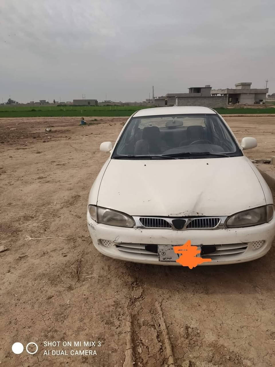 بروتون نواب ضباط موديل 2002 شرط الوكاله اني وكيل  كير شرط محرك شرط تبريد بلاد  شغال تدفيه  كهربائيات كلها شغاله كلها علئ البلاد  تايرات جديد صدر جديد خاليه من الصبغ بيه ملاحضات قليله بارد. بطاقه بانزين السعر 37وبيه مجال
***********
