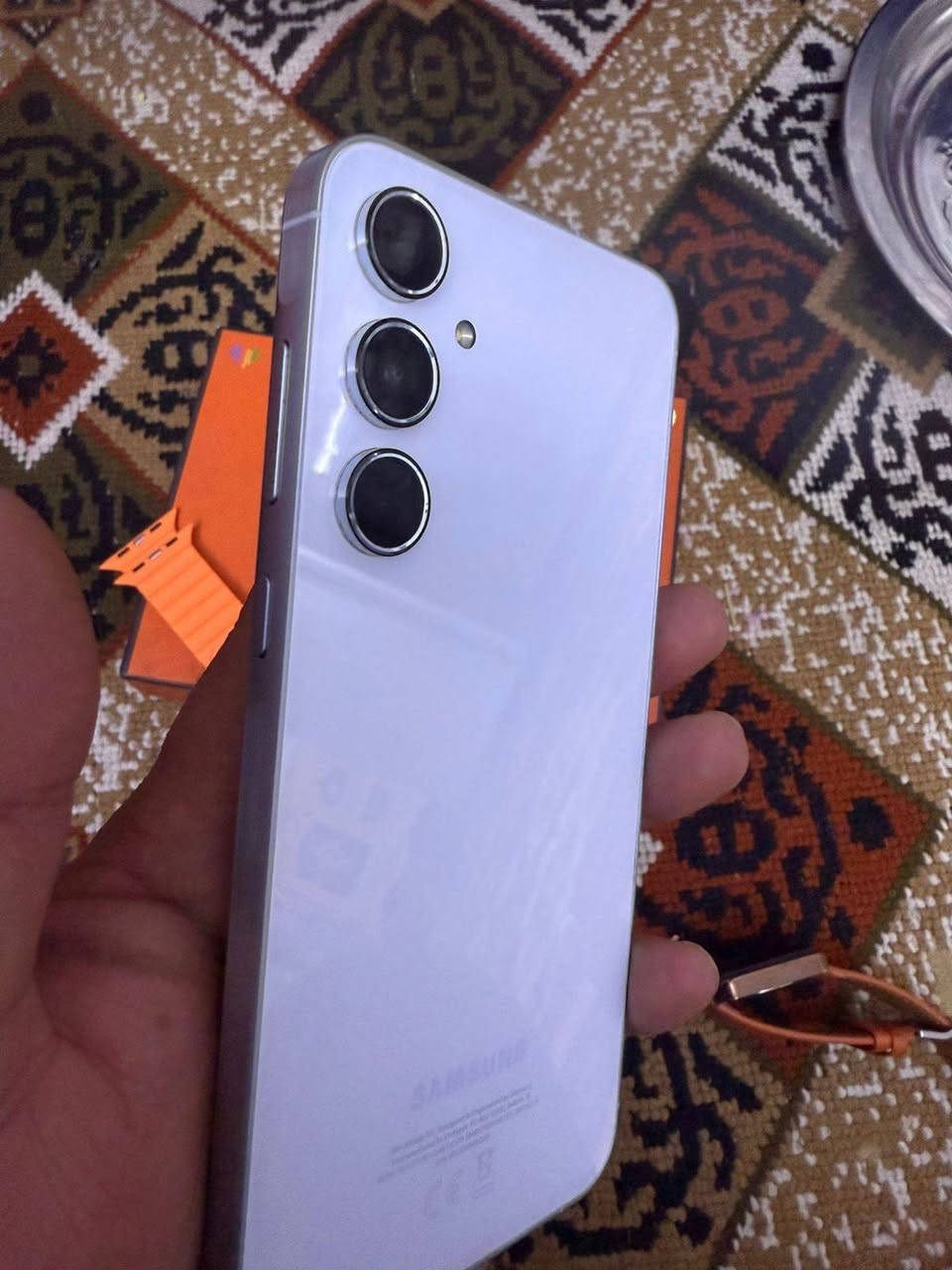 سامسونك5G .A55 ستخدام قليل نضافه 100% ذاكره 256 العشوائيه 8 ويا ساعه ابل كوبي اصلي ويا يربود اصلي وملحقات
السعر 300مكان بغداد ***********
