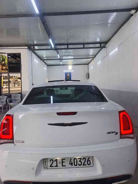 للبيع اوباما 2022 اصل فئة S لون ابيض
كلين تايتل كفالة عامة فقط دعامية
ماشية 50
 رقم سليمانية باسمي 
هزه وسنويه جديده ل30 سياره  
الــمــواصــفـــات  فول 1/1 
محرك  6سلندر تو ويل
 تشغيل عن بعد 
بانوراما 
استيرن تدفئة
كشنات جلد طراز S
كاميرا خلفية دوارة
دمام خلفي 
كشنات تدفئه
شاشه كبيره لمس 
مشغلات صوتيه ومرئية 
تحكم استيرن جهتين
نضام كار بلي 
كشنات حضن 
مانع انزلاق 
رادرات بل مري +نقط عمياء
هيترات مري + مري قلاب 
حساسات خلفية
شفتات ستيرن
خزن ميموري
بردة خلفية
گير ماوس بية بعد موصفات
السعر 350
***********
