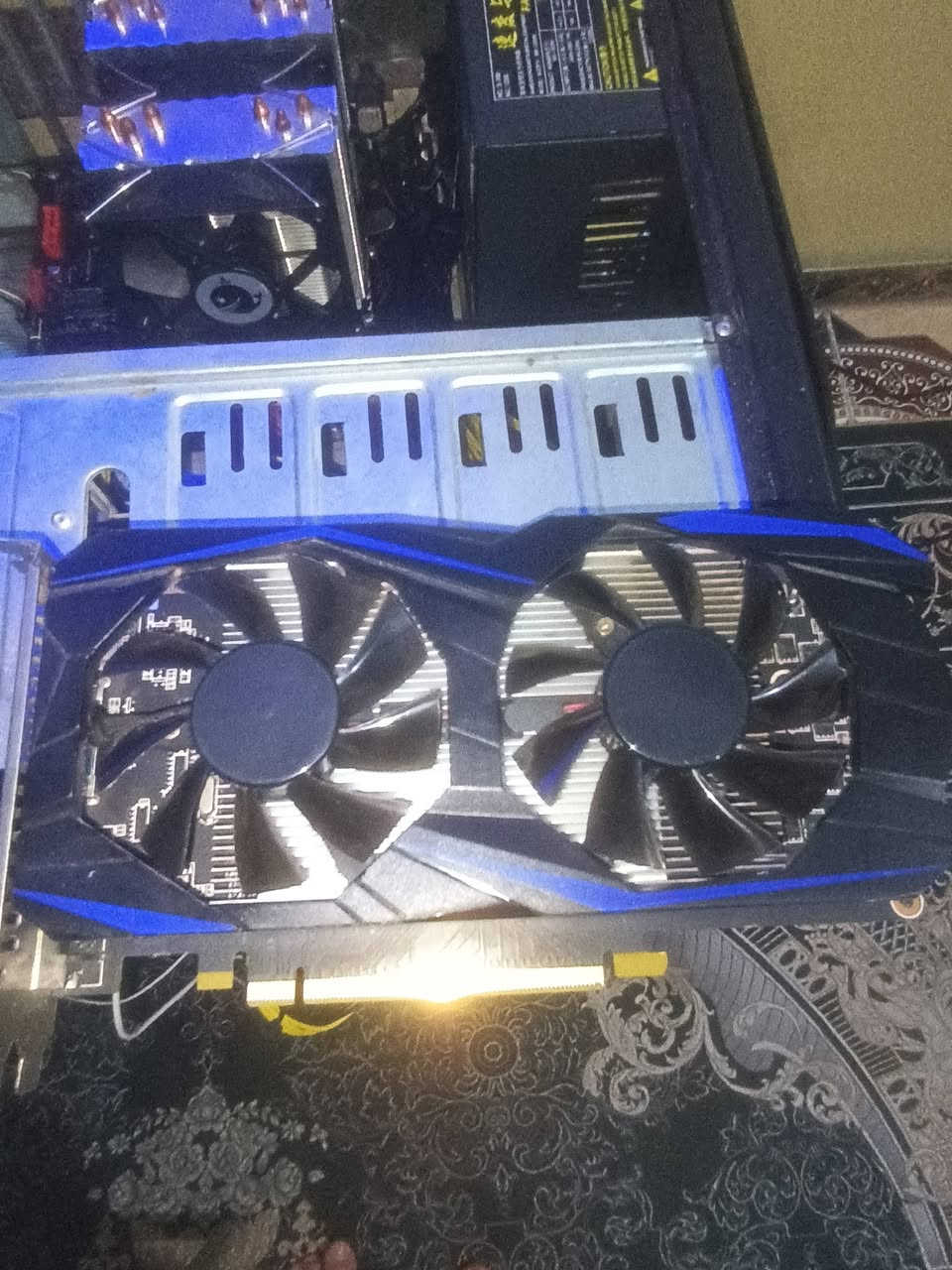 للبيع هاتو سعر 
نوع الرام DDR4 
بس تحتاج فرمات 
ومعاها القطع قطع اهواي بل تعليقات 
البيع كامل ماكو مفرد ،الموصل ما عندي توصيل


**إذا كنت صاحب هذا الإعلان وتريد حذفه لأي سبب، رجاءا أرسل رسالة إلى الدعم الفني**