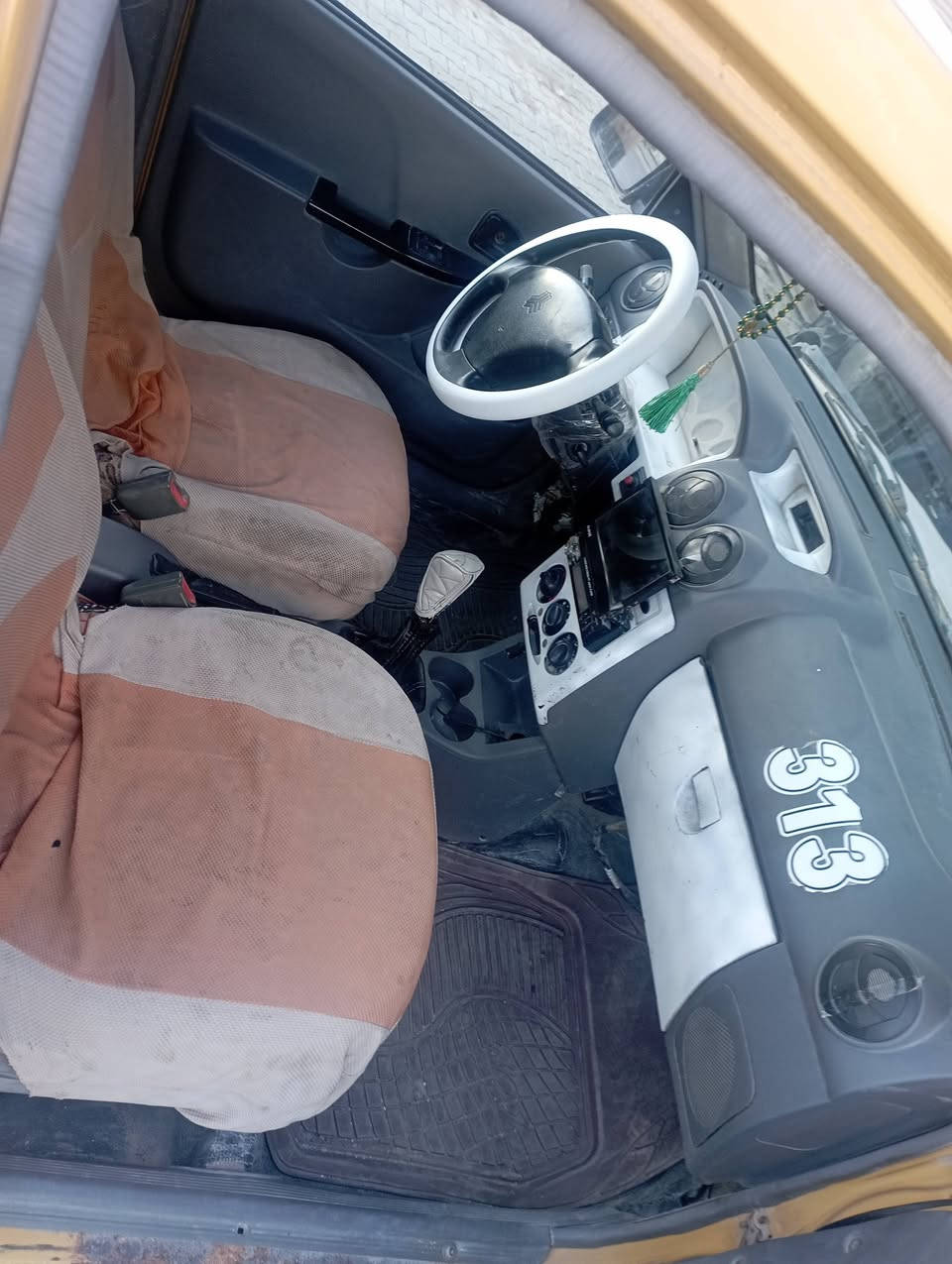 يا الله سلام عليكم سايبه للبيع موديل 12 رقم نكليزي نجف راعيه نجف ومكانه نجف حداديه جديده و مكينه وكير جديد و مصفره هيه و غرامات بيه خياسات بلكشر شي قليل السعر 22 ورقه وهذا رقمي ***********
