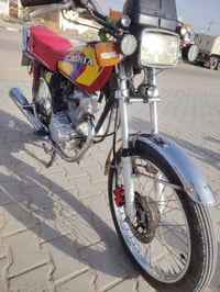 دراجه ارشا مديل 2021 رقم انكليزي دراجه نضيف ما عازيه اي شي السعرخاص رق...