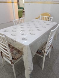 طقم سفرة • طاولة وكراسي • غرفة طعام