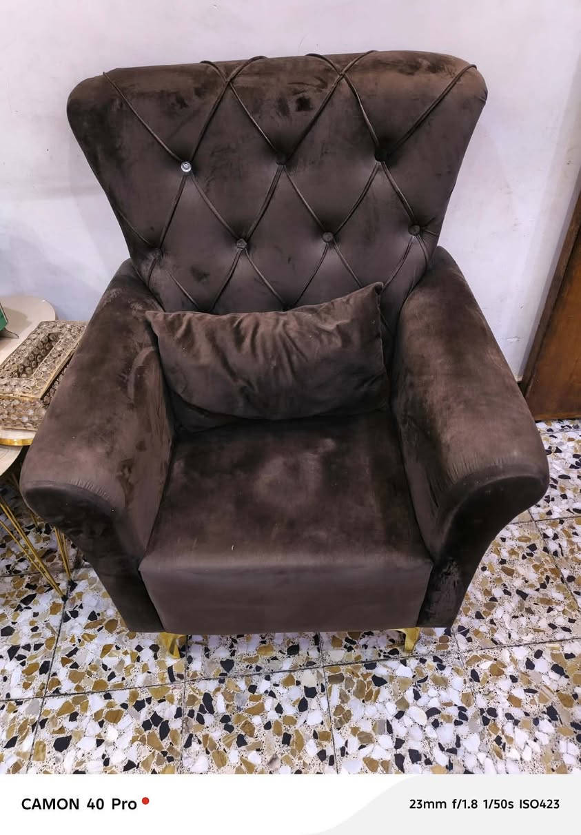 تخم ١٠ مقاعد مآبي أضرار ولا سفنج نازل لبيع وطبلات مكان بغداد سعر طبلات ١٠٠ وتخم ٢٥٠


**إذا كنت صاحب هذا الإعلان وتريد حذفه لأي سبب، رجاءا أرسل رسالة إلى الدعم الفني**