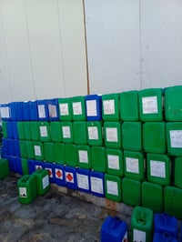 توجد لدينا جلكان ابو ١٠ لتر للبيع لاتصال بالرقم ٠٧٩٠٤١٨٩٠٨٥ بي واتساب ...