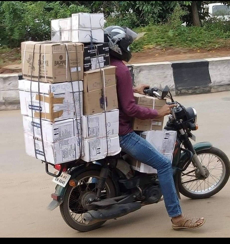 🔥🔥 تخفيض ناااري لا يفوت 🔥🔥

🚨 عرض خاص على دراجة XL100 الهندية 🚨

✔️ قوية وعملية للشغل اليومي
✔️ اقتصادية جداً بالوقود
✔️ تتحمل الاستخدام الثقيل

💰 السعر السابق: 1,350,000 دينار
💥 السعر الآن: 1,300,000 دينار فقط

💣 فرق السعر = 50,000 دينار خصم حقيقي

⏳ العرض لفترة محدودة / لحد نفاذ الكمية

📍 الموقع: ديالى – جديدة الشط – منطقة القصيرين
🏪 معرض الماهر للدراجات والقطع غيار الدراجات 

📞 للحجز والتواصل واتساب:
***********
***********

🚚 توصيل  جميع محافظات  العراق راح يكون توصيل   على شكل طلبات الكم 

❗ سارع بالحجز قبل انتهاء الكمية
