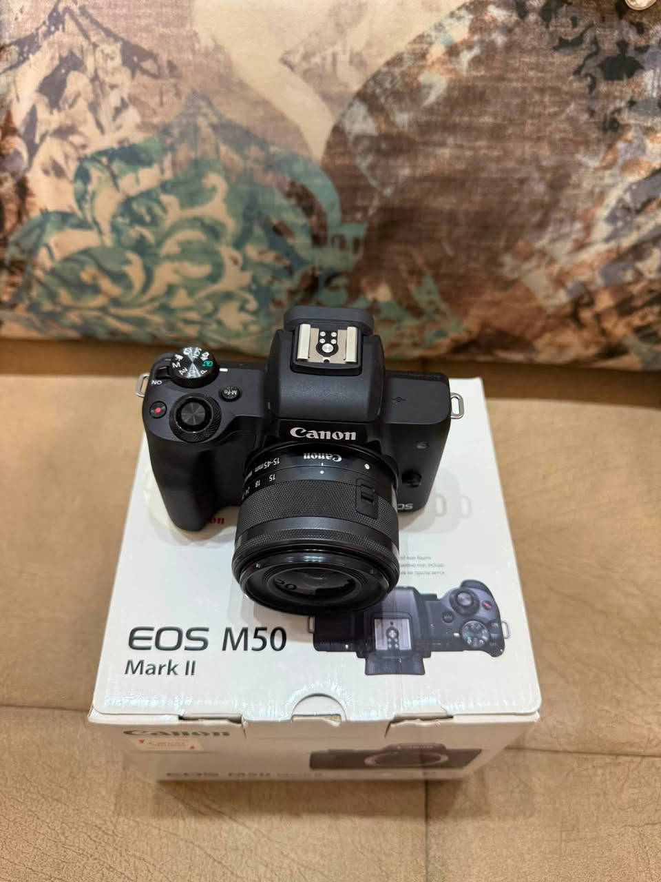Canon m50 mark ii
اخت الجديد مع كامل الملحقات الاصليه 
ضملن الفحص والتشغيل 
السعر :- ٦٥٠ الف 
للاستفسار :- ***********
العنوان :- بابل - الهاشميه 
نوصيل متوفر الى جميع المحافظات 🛑
