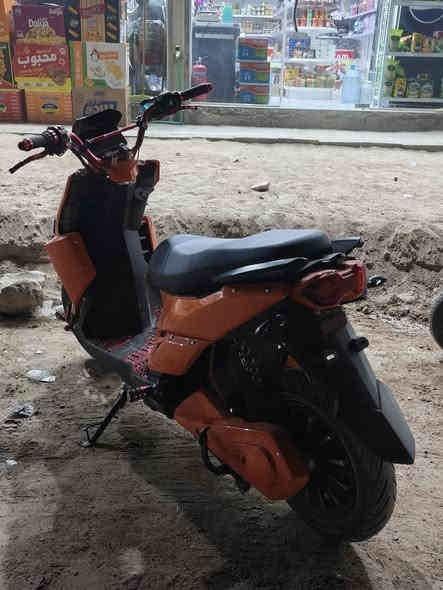 سلام عليكم دراجه سكنس جبلي رياضيه 6بطاريات سرعه 80حقيقي قبل سبوع طلعتها من الوكيل سعر 950 مكاني تنومه رقمي ***********
