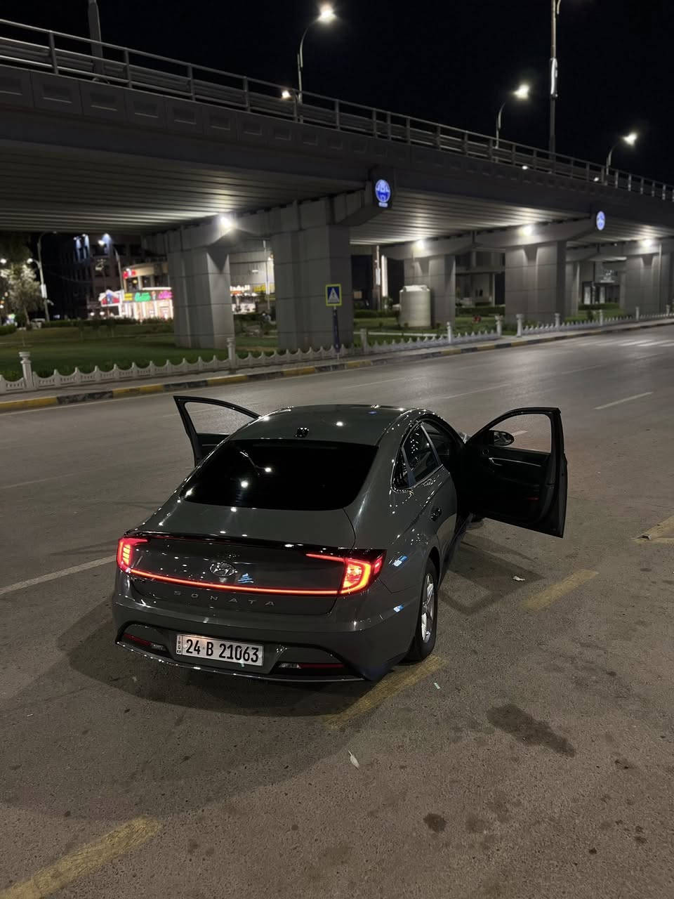 سوناتا 2022 طيران 🛫
لون سمنتي مميز 

كفالة عامة وارد امريكي كليين كليين 

رقم دهـوك

السياره جاهزه من كلشي ربع ما ينصرف عليها

الموصفات 

1 تحديد مسار

2 قيادة ذاتيه 

3 كامره دوارة 180 درجه 

4 شاشه 12 انج كبيره 

5سماعات ناار 

6كير بينانو

7لد امامي

8لد خلفي 

9 لايت اماني ليزري زينون 3 نودات بي + حواجب

10 كسنات مخمل

11 قيادة بل ستيرن

12 تحكات ستيرت جهتين

13 تصريف وقود

14 خمس انظمة قيادة سبورت ونورمال وكمفورت وايكو وسبورت بلص

16 ويل كروب سودات 

17 حساسات خلفيه

18 كاربلاي+ اندروايد 

19 السيارة عليها اضافات سكوبات وسبايدر ومري باتمان وكفر بانزين ومضلات + بردات + جام الخلفي تضليل 

20 اوتو هولد توقف ذاتي

 

21 حساس ورادار عدم اصطدام

22 كير 2500 تنفس طبيعي + كير 8 نمر نمره سريعه دبل كلج نوع الكير dtc

23 اشارة ترحيب مع الدخول + نغمه

24 قفل مع تبديل النمره ذكي 

25 هاندبريك بصمه

السياره كاملة وفول عدة البصمة والبانوراما 

الموقع موصل 

للاتصال ولاستفسار اتصل بل رقم بي واتس اب (***********)

السعر 180 وبيها مجال
