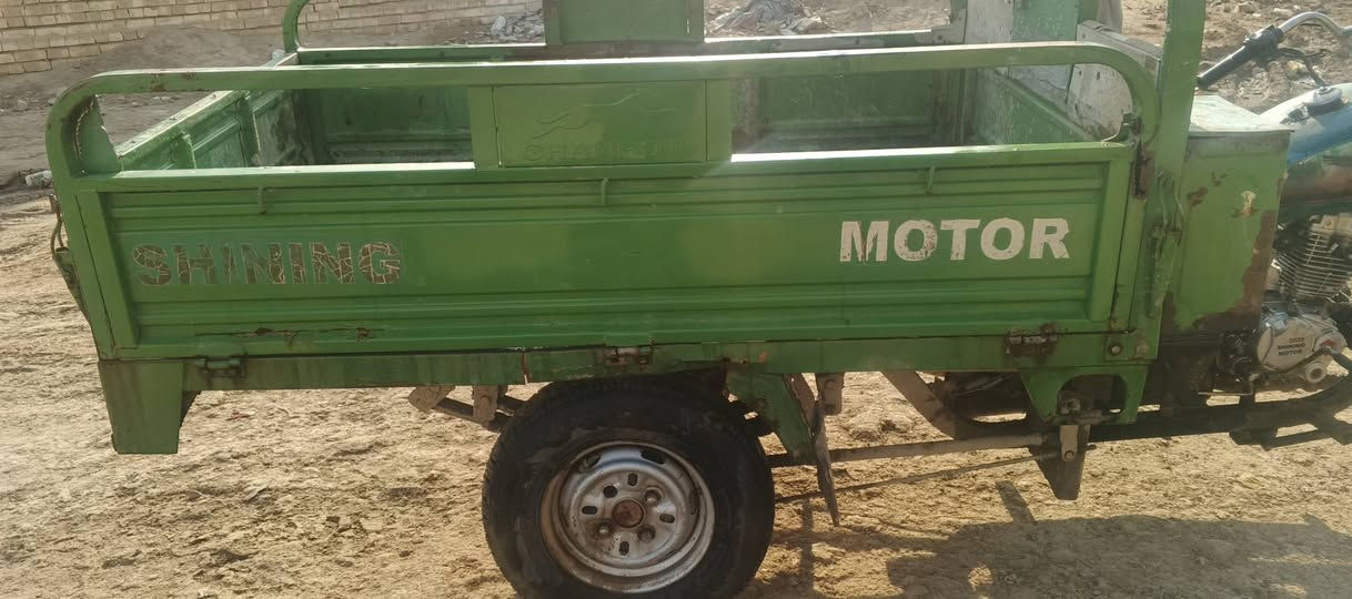 سلام عليكم ستوته صقر للبيع مديل 2020 كهربائيات كامله نكرس سلف ستوته خرسه اوراق اصولي شاصي مكفول تايرات جوبلس سعر مليون 100 وبيه مجال مكان بغداد نهروان رقم الهاتف بي واتساب ***********
