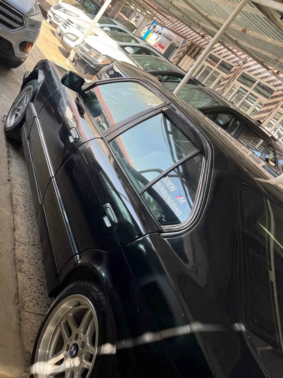 BMW 1990
رقم دهوك تحويل و وكاله شرط 
عليها 4 ورقه غرامه ينزل سعر 
سياره حجم٥٢٠ گير عادي كپس 
تبريد شغال 
تايرات و ويلكب جديد
تخمات و كهباء شغال 
سياره داخل حليبي مرطب 
لايتات حلقه گدام 
بخ جماليه مابي ضربه نهائي 
 عنوان شيخان 

***********
سعر ٤٢ و مجال شيخان, نينوى
