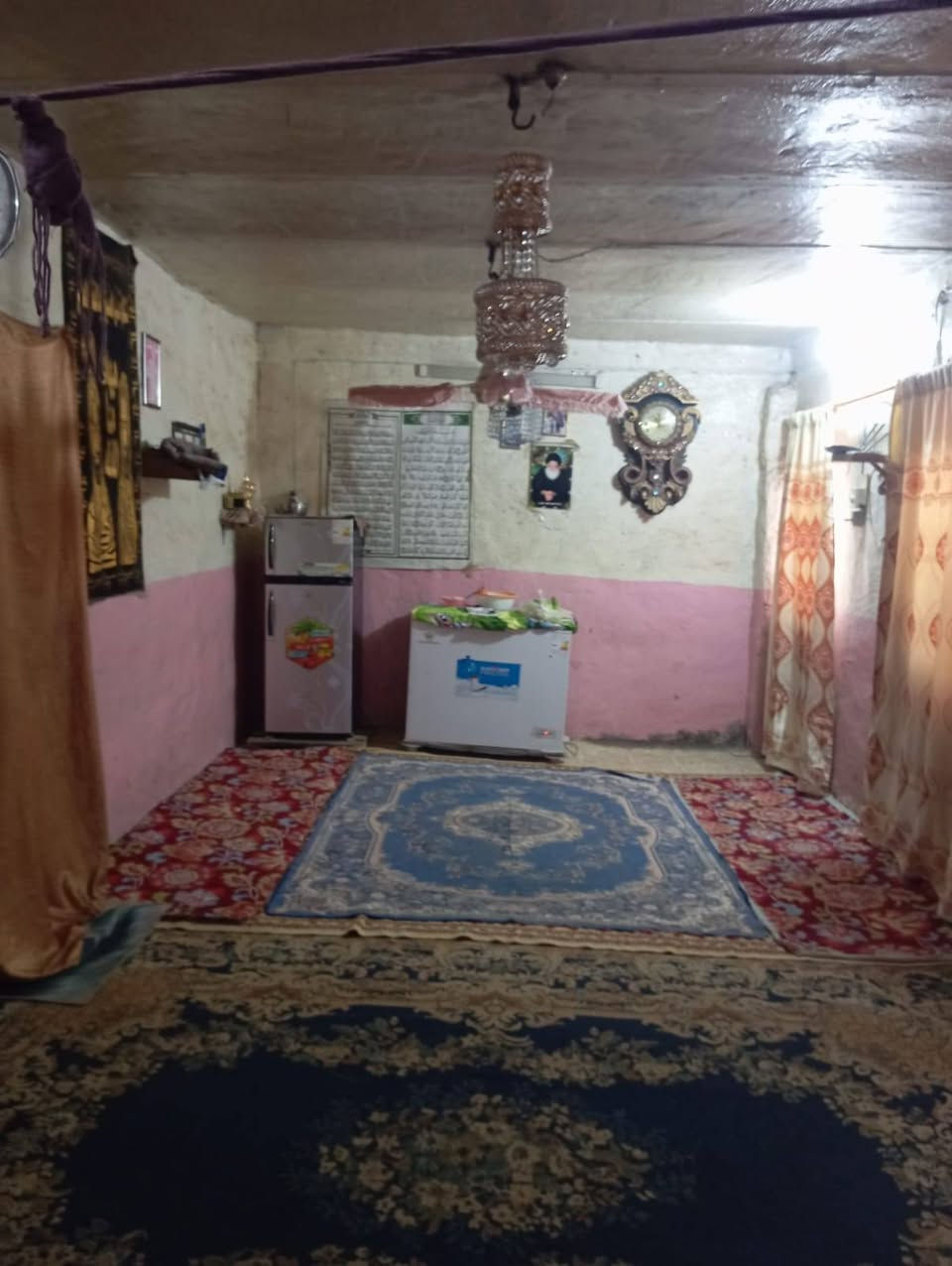 دار للبيع طابو زراعي سند 25 تحويل مباشر
العنوان مفرك العلوية الشريفة عليها السلام خلف فرن صمون الشمس قريب على الشارع العام 

المساحة 220 م 

البناء عكادة نظيف ومابي نقص 

يحتوي ع غرفتين نوم هول استقبال مطبخ مجمع صحيات 

السعر 35 قابل للتفاوض 

***********
