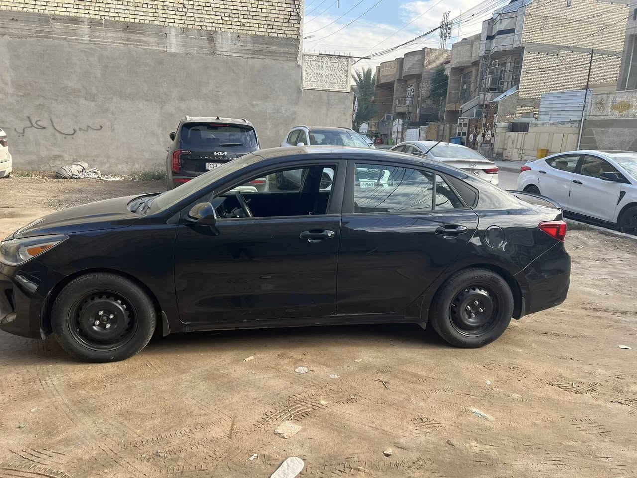 سلام عليكم كيه ريو  Sموديل 2020 وارد أمريكي بيه  ربع بنيد  حادث حته دعاميه ما بيه شي ناشر صوره حادث 
محرك 1600 دوش صدر أماي خلفي  جديد محرك كير جدد ما بيه اي نقص جازه علا آخر حبايه رقم بغداد بسمي  سعر108 بيه مجال مكان بغداد جكوك رقم تلفون ***********
