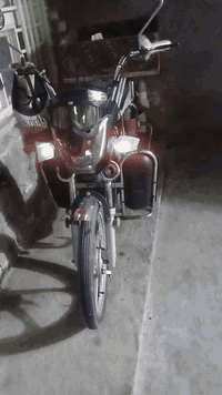 ماطور الماسه جديد موديل 24 بطاريات جديد السعر 450 بي مجال قليل ***********
