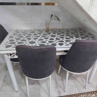ميز • للبيع • خاص