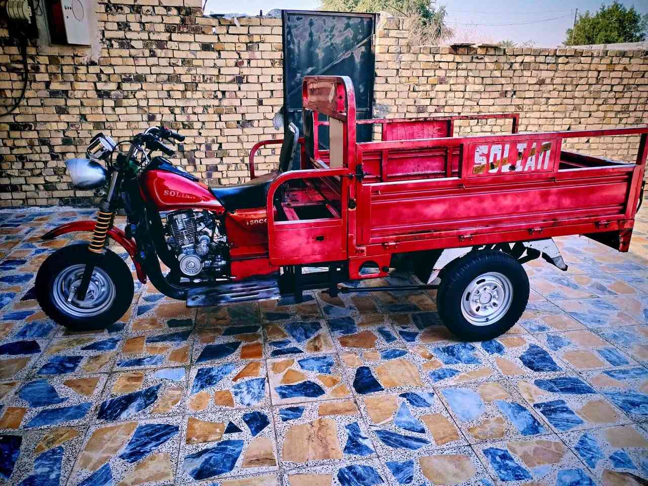 السلام عليكم ستوته للبيع موديل 16 اوراق كامله ما ناقصها شيء السعر 1775 وبيها مجال حك الجيه الاتصال ***********
