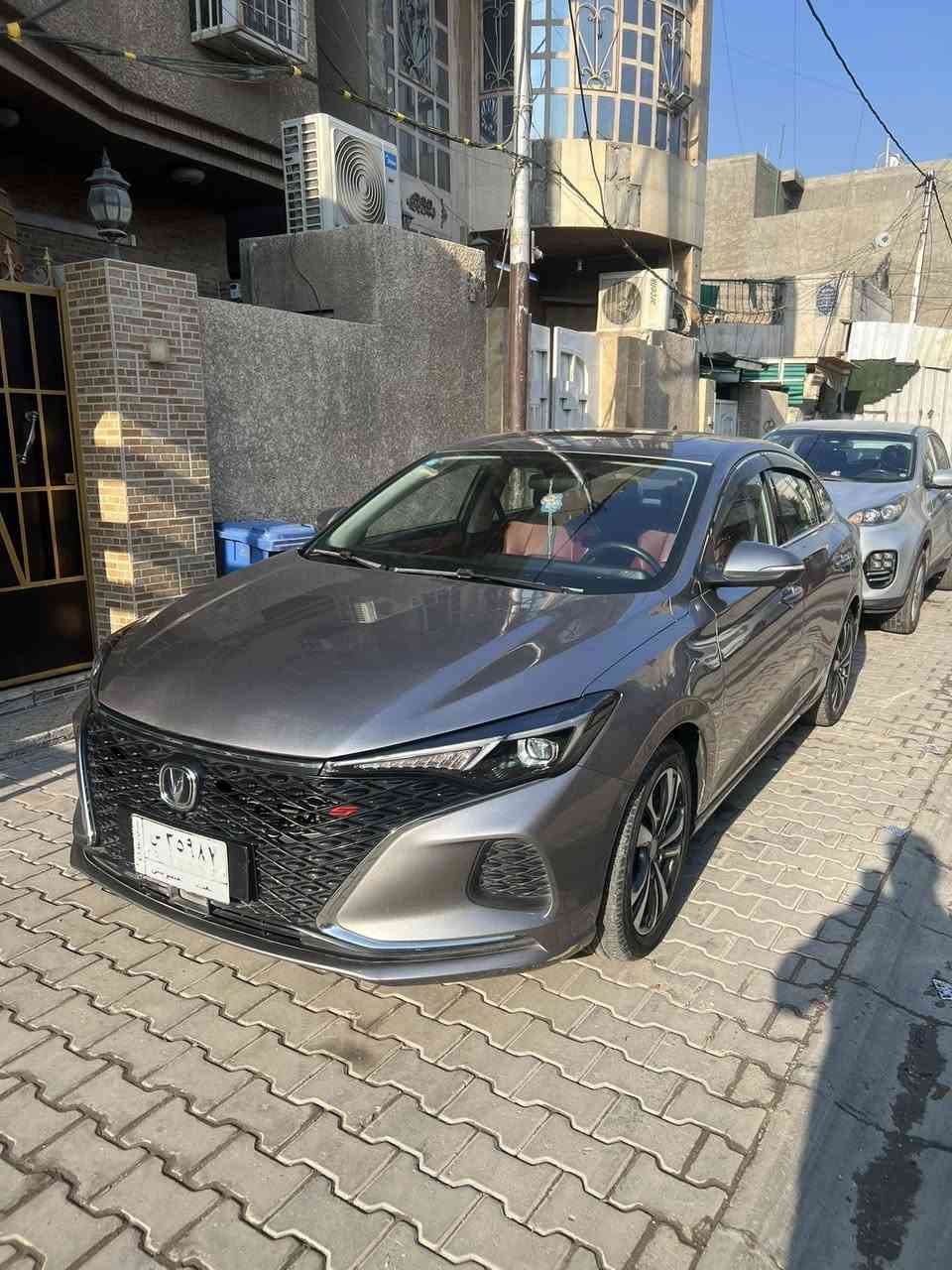 ايدو بلابس ٢٠٢٣
للبيع 
ماشية ٨٩٣٤٧
سيارة حرة ما عليها اقساط 
محرك ١٥٠٠ تيربو 
بيها طخه بل باب اليمين ترجع بارد
قطره صبغ مابيها 
فول مواصفات 
فتحة 
كشنات جلد 
شاشه
رادار 
كامرات ٣٦٠ 
حساسات 
قيادة ذاتيه 
كشنات تبريد 
السيارة خير من الله 
السعر ١٣٣
مكاني بغداد المنصور 
***********
